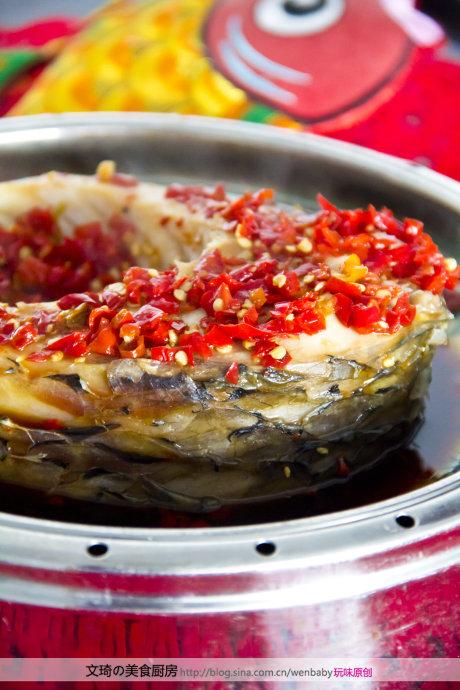 剁椒蒸肥鲤的做法