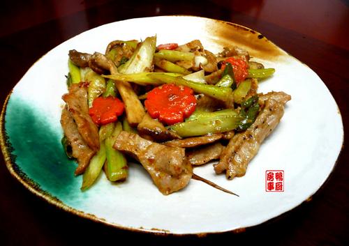 沙嗲猪颈肉的做法