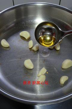 大蒜烧豇豆的做法