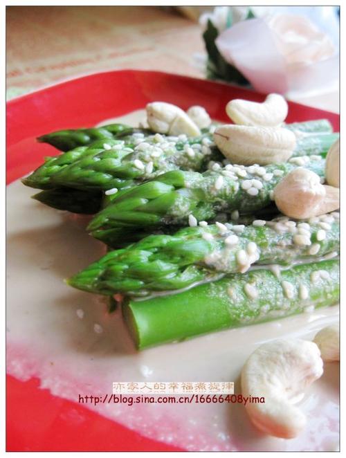 凉拌芦笋的做法