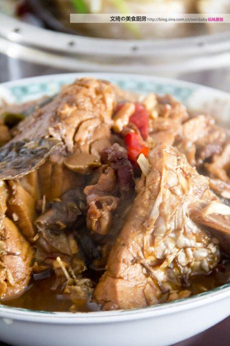 铁锅酱炖鱼的做法