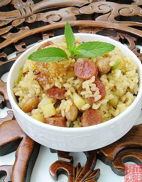 土豆腊肠焖饭的做法