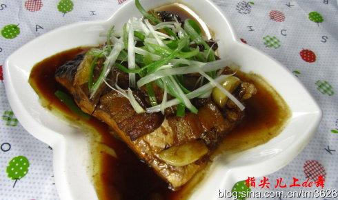 ٨���������