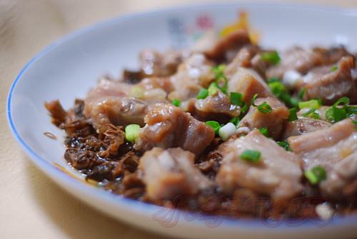 客家梅菜蒸排骨的做法