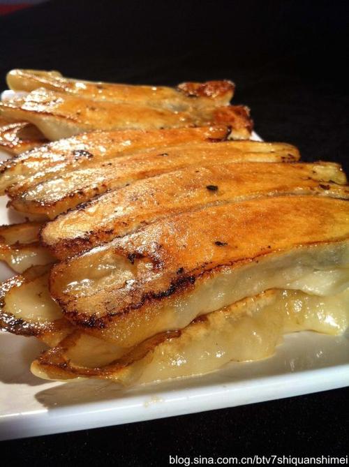 老北京卤煮火烧+祖传锅贴的做法