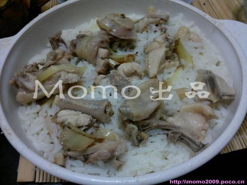 滑鸡煲仔饭的做法