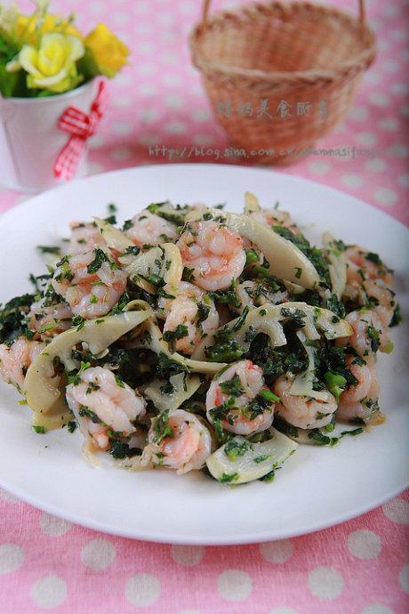 春笋荠菜炒虾仁的做法