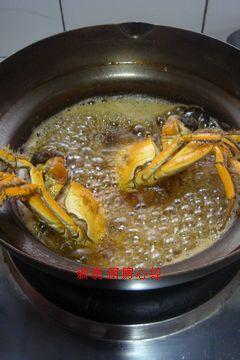 香辣河蟹的做法