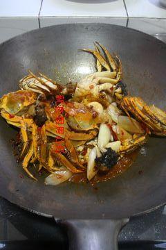 香辣河蟹的做法