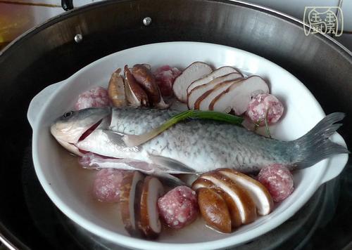 清蒸鲫鱼的做法