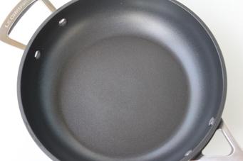 �϶��ռ��������