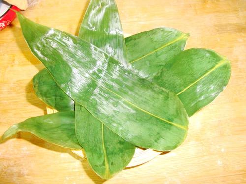 ������ɫ������