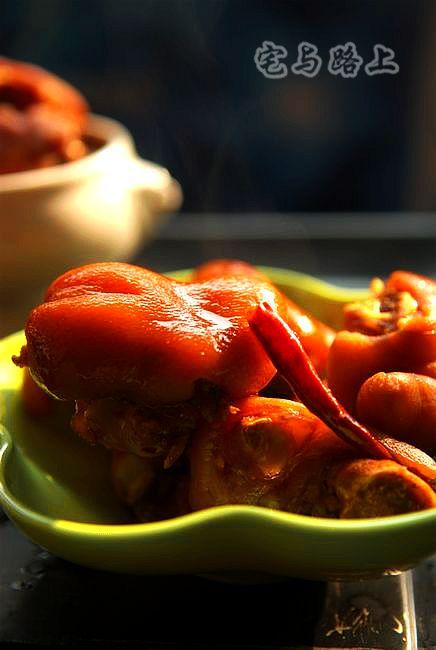 ������±֭������