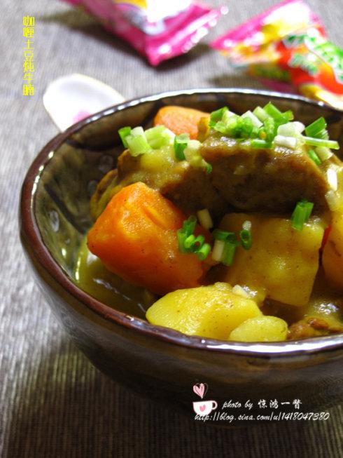 咖喱土豆炖牛腩的做法