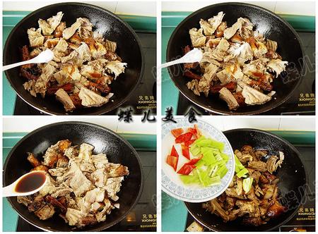 青椒炒烤鸭架的做法