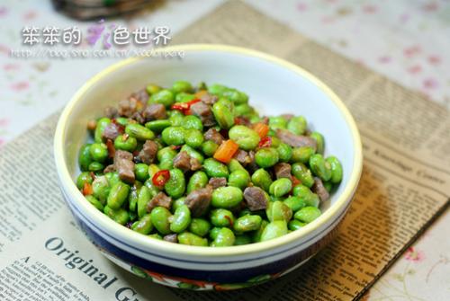 牛肉丁炒豆米的做法