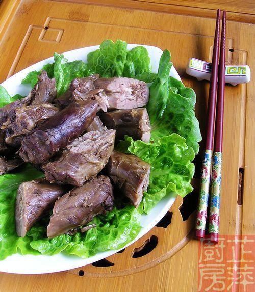 香辣鸭脖的做法