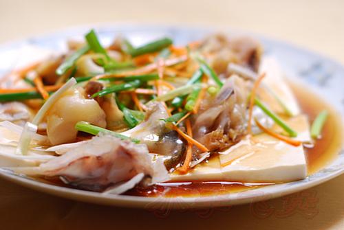 豆腐蒸鱼嘴的做法