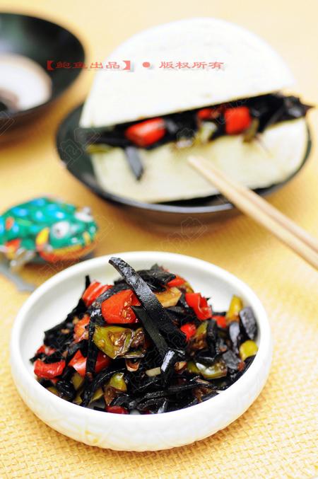 玫瑰大头菜炒辣椒的做法