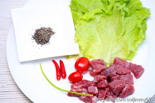 黑胡椒牛肉粒的做法