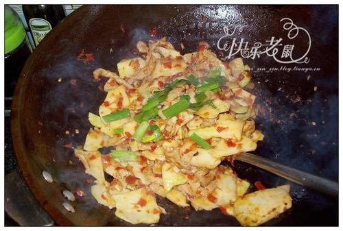 糟辣椒炒羊角菜的做法