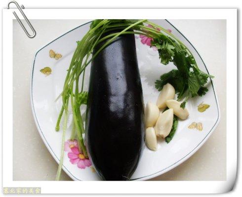 蒜泥手撕茄子的做法