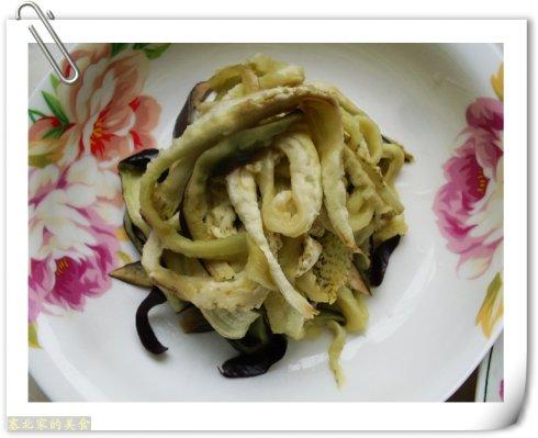 蒜泥手撕茄子的做法