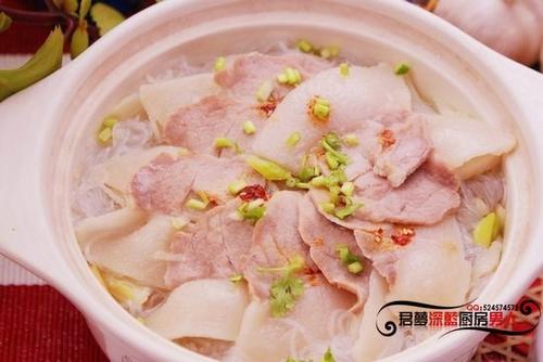 ����۰��������