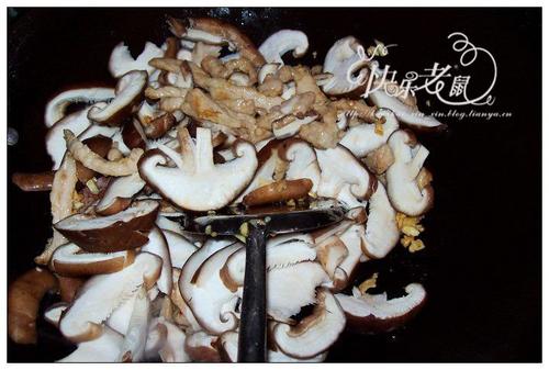 �ʹ���Ƭ������