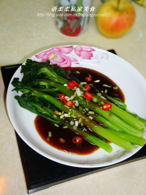 浇汁芥兰的做法