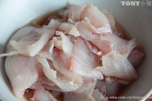 春笋咸菜鱼片的做法