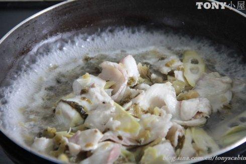 春笋咸菜鱼片的做法