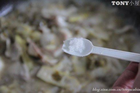 春笋咸菜鱼片的做法