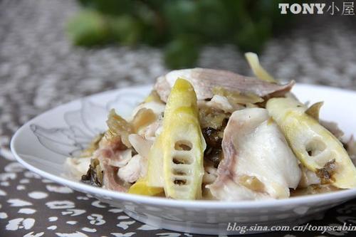 春笋咸菜鱼片的做法