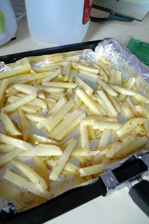 健康省油的美味薯条的做法