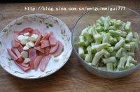 香肠豆角饭的做法