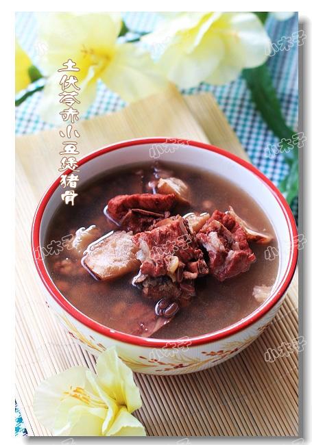 鲜土伏苓赤小豆煲猪骨的做法