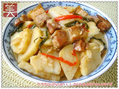 烧肉山药煲的做法