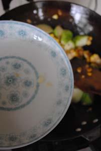 丝瓜玉米烧的做法