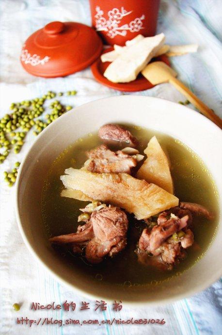 土茯苓绿豆老鸭汤的做法
