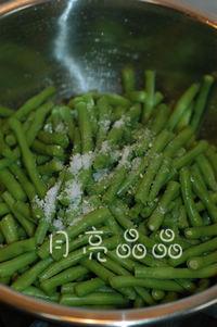 炝拌豇豆的做法