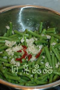 炝拌豇豆的做法