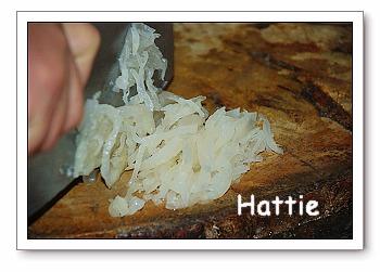 酸菜粉条炖豆腐的做法