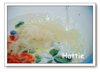 酸菜粉条炖豆腐的做法