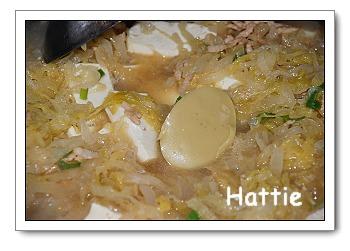 酸菜粉条炖豆腐的做法