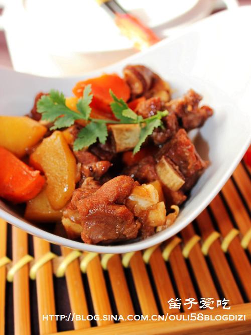 红焖羊排的做法