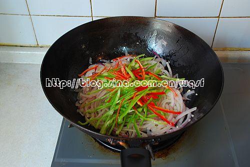 洋葱肥牛盖饭的做法