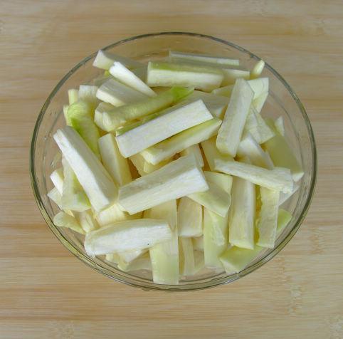 油焖茭白的做法