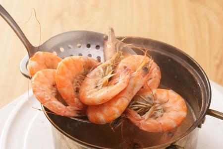 鲜芒什蔬鲜虾沙拉和绿豆沙拉的做法