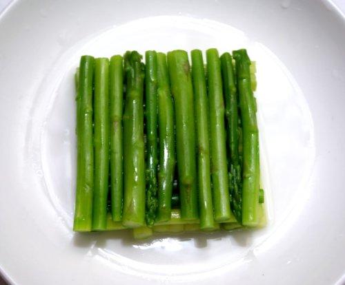 上汤竹荪扒芦笋的做法